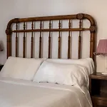 Bed & Breakfast Flora Banyoles