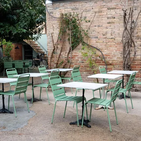 Ca La Flora Bed and breakfast Banyoles