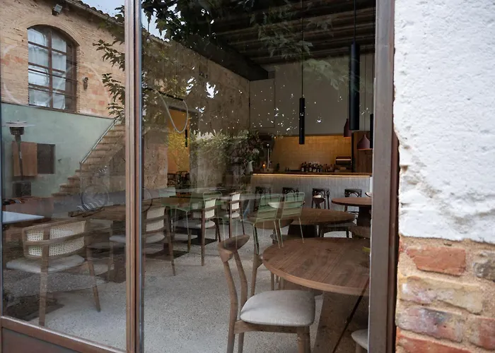 Flora Nocleg ze śniadaniem